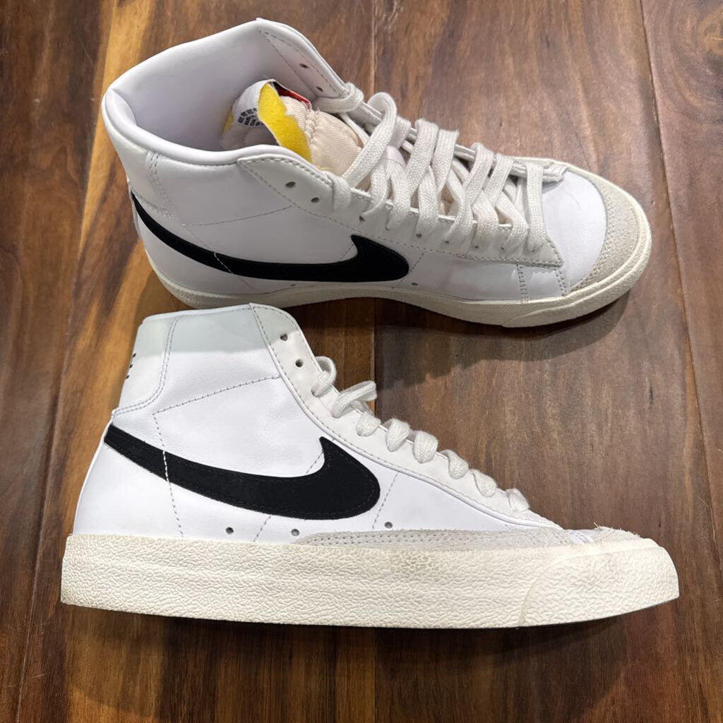 NIKE,NIKE HIGHTOP SNEAKER,BLK WHT ,7