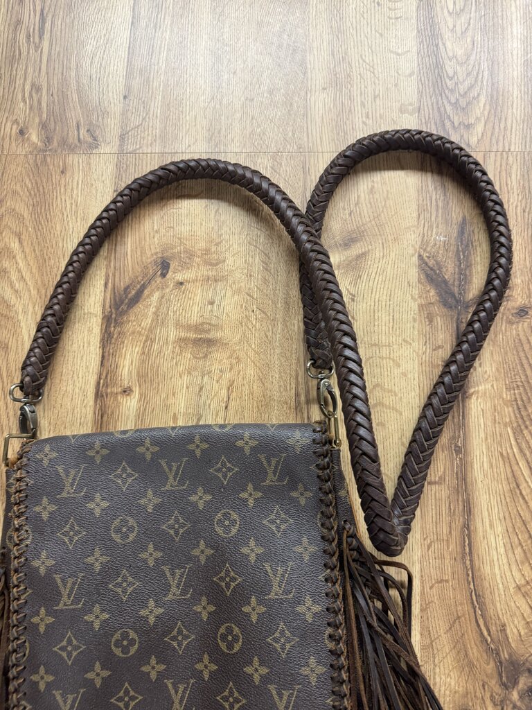 Louis Vuitton,AUTHENTIC LV BOHO FRINGED CROSSBODY ,BROWN & TURQUOISE