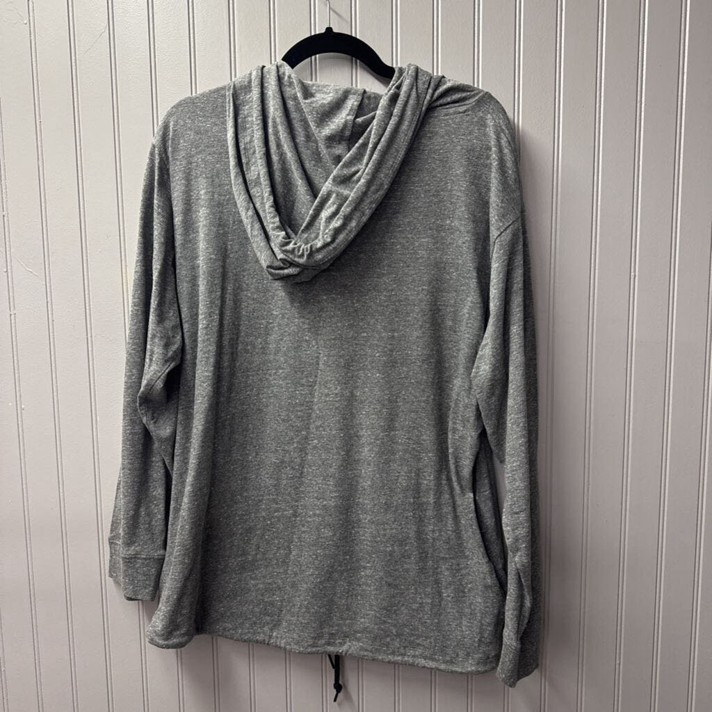 NWT VS LEOPARD HOODED TOP , GRY LEOP