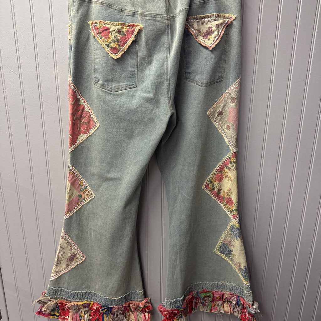A RARE BIRD,ARB PATCH FLARE PANT ,BLUE MULTI ,XL