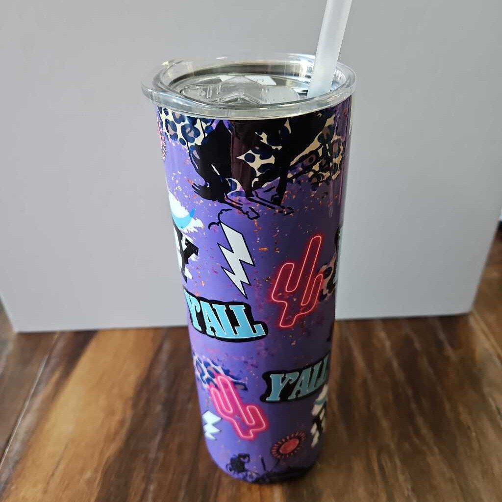 NEW GRAPHIC TUMBLER