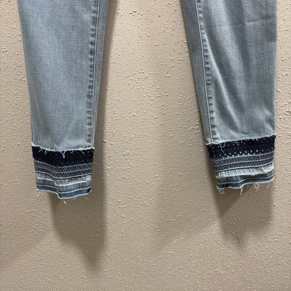 CHICO'S,women,Just Jeans,CHICO'S ANKLE SKINNY ,DENIM ,4/27