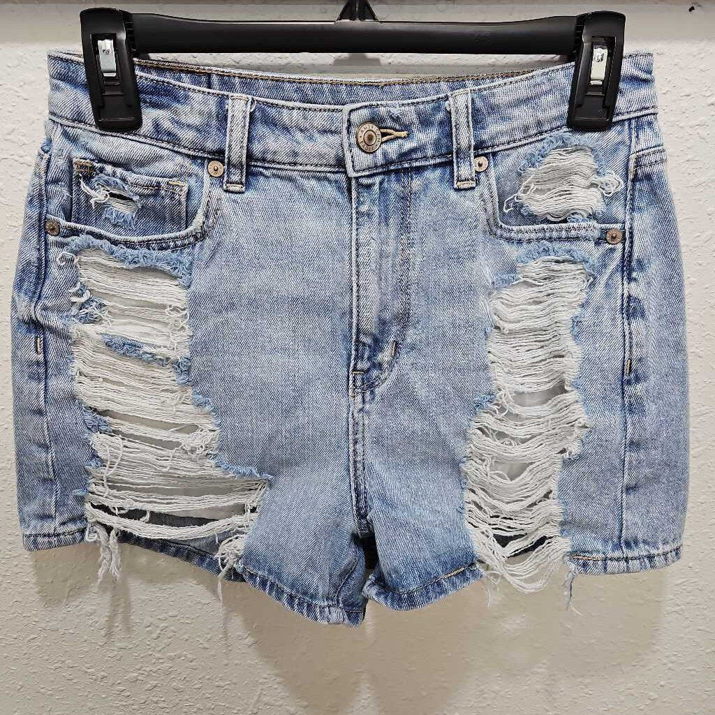 AMERICAN EAGLE,AE DISTRESSED DENIM MOM,LT BLUE,2